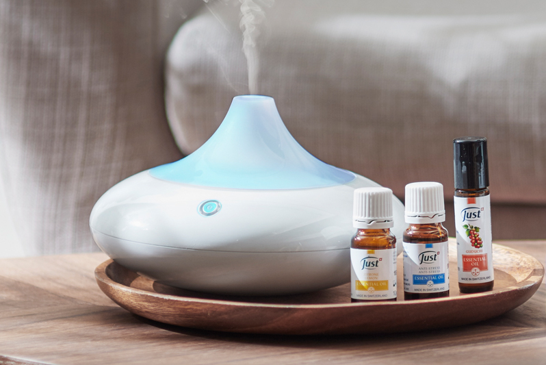 Vaporizer vs. Diffuser Which One is Better for Your Essential Oils